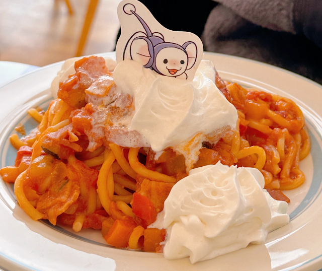 일본 도라이몽 이색 카페